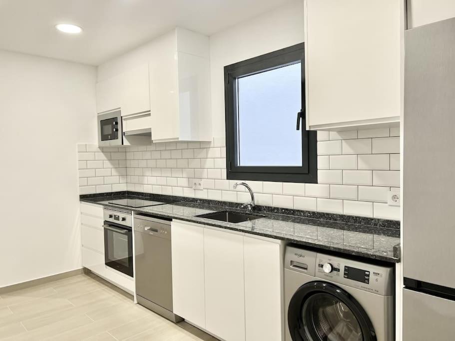 Moderno Apartamento Con Terraza En La Azotea Ρόζες Εξωτερικό φωτογραφία